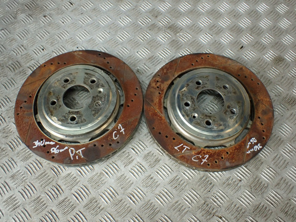 Rear Drilled Brake Discs Pair Chevrolet Corvette Z51 C7