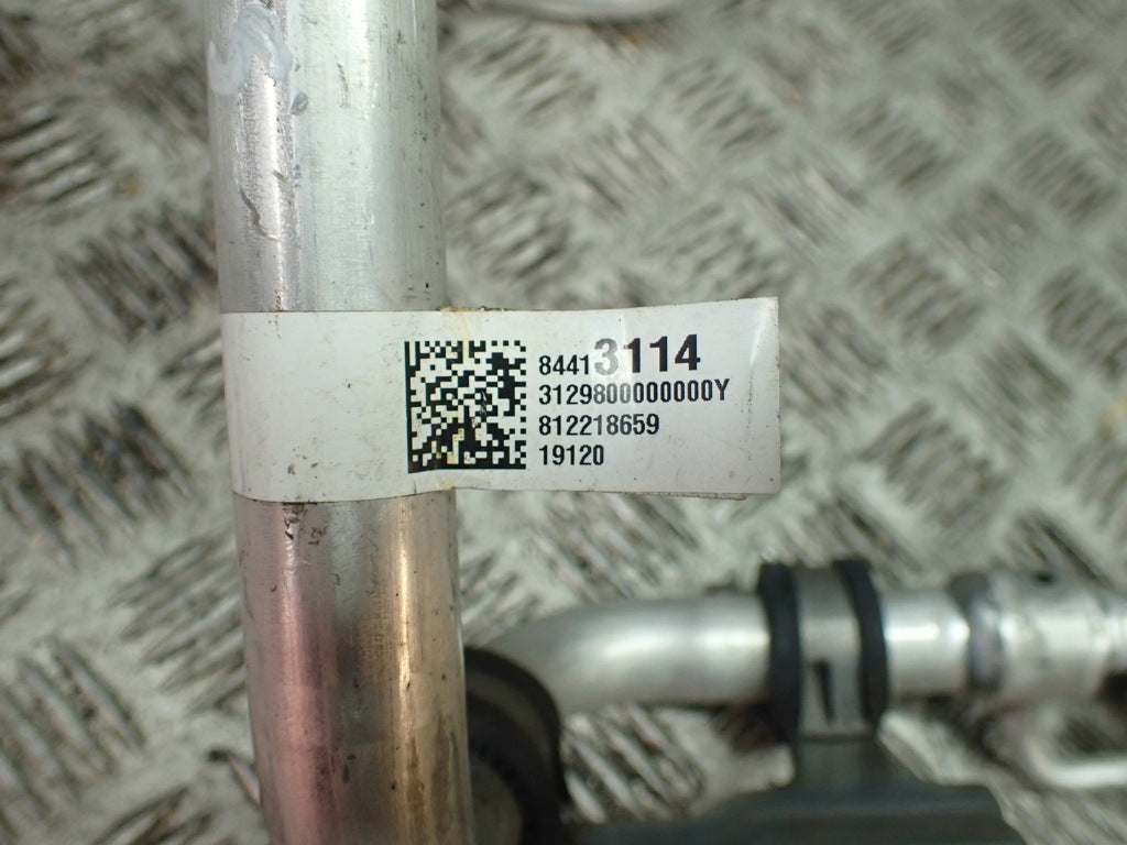 Air Conditioning Hose Pipe Chevrolet Silverado GMC Sierra 2019-