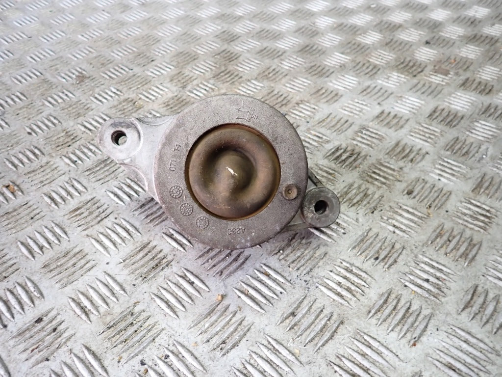 Maserati Quattroporte 2015 Engine Mount