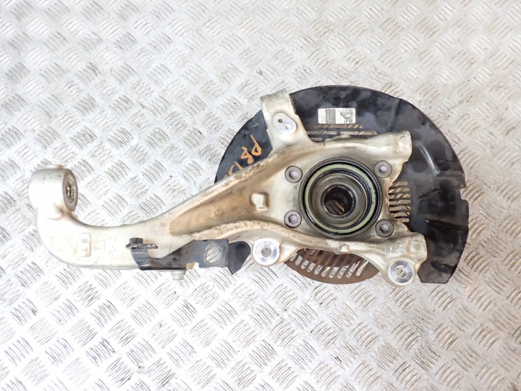 Zwrotnica Kpl. Piasta Lewa Toyota Tundra Sequoia SR5 TRD 4x4 2022-
