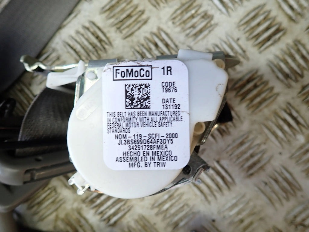 Right Seat Belt Tensioner Retainer Ford F150 2019