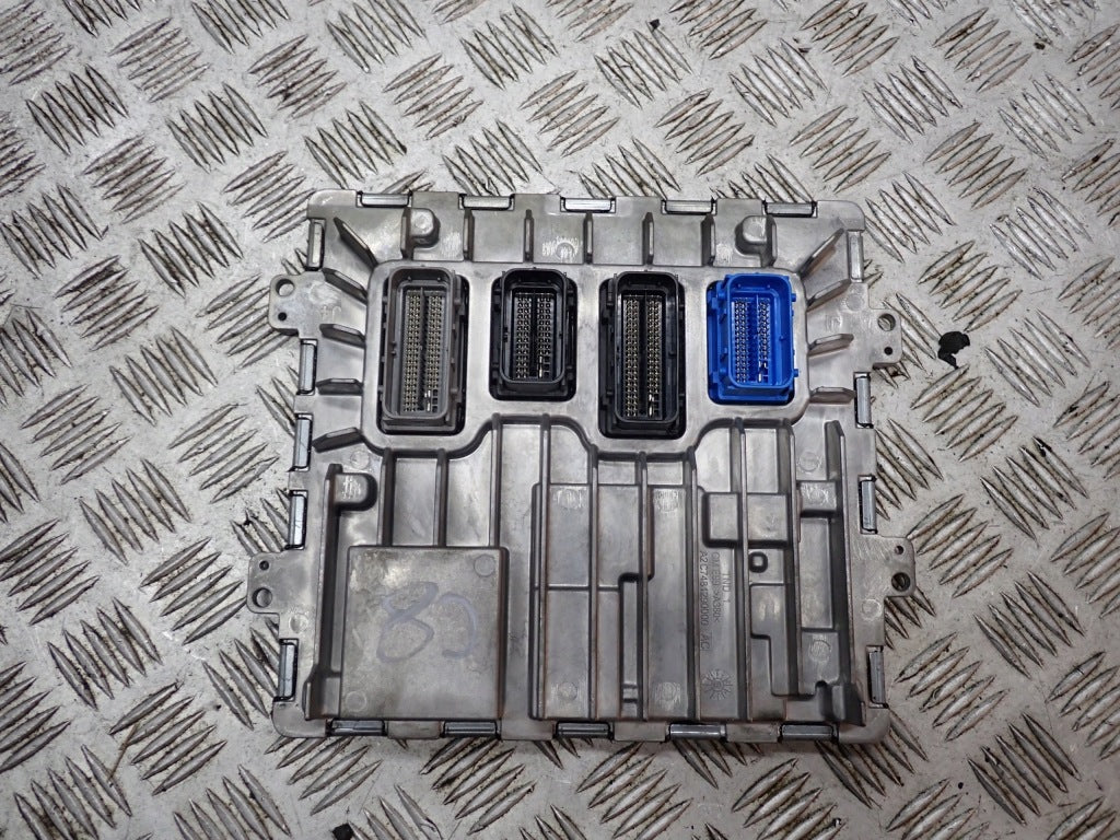 Komputer Moduł Sterownik Silnika ECU Chevrolet Corvette C8 2020-