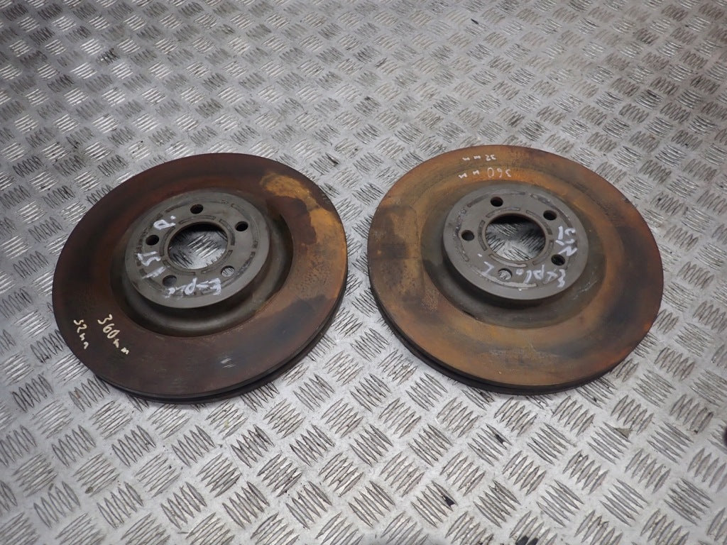 Front Brake Discs PAIR Ford Explorer 3.0 ST 2021