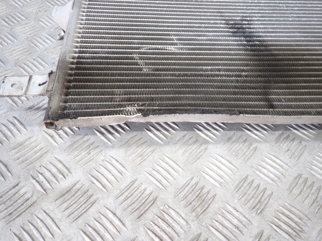 Chłodnica klimatyzacji Ford F150 Crew Cab 2021- Autolandparts, widok na element chłodzenia układu klimatyzacji.