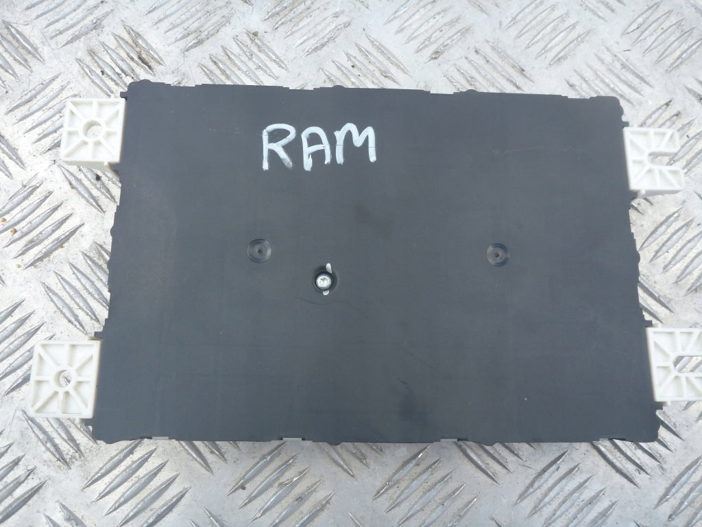 BCM Comfort Module Dodge Ram 5.7 Lift 13-