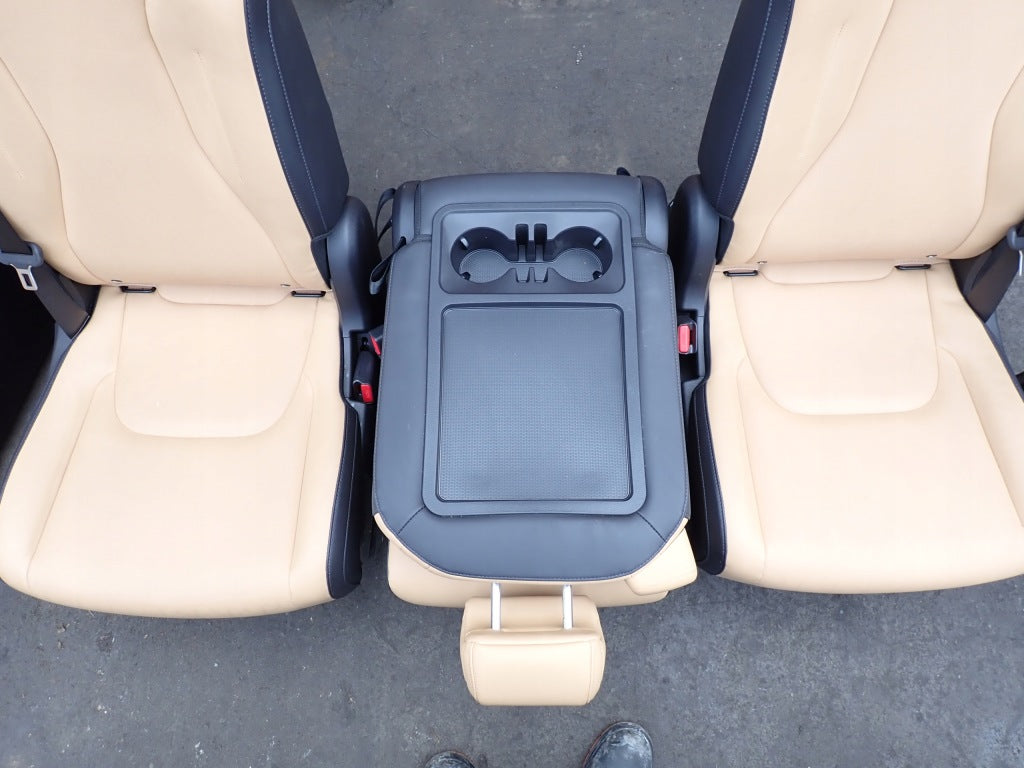 Tapicerka Kpl. Kanapa Fotele Kia Carnival LX 3.5 KA4 2020-