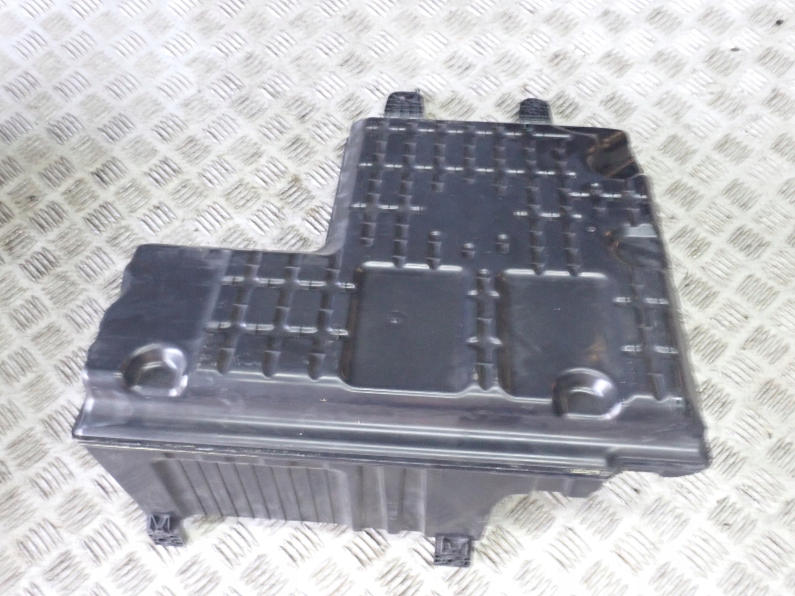 Subwoofer Głośnik Basowy Harman Kardon Dodge RAM 2019-