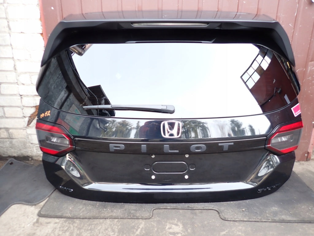 Klapa Tylna Kpl. Szyba Lampy Kamera Lampy Lotka Honda Pilot 4 YG2 4x4 23-