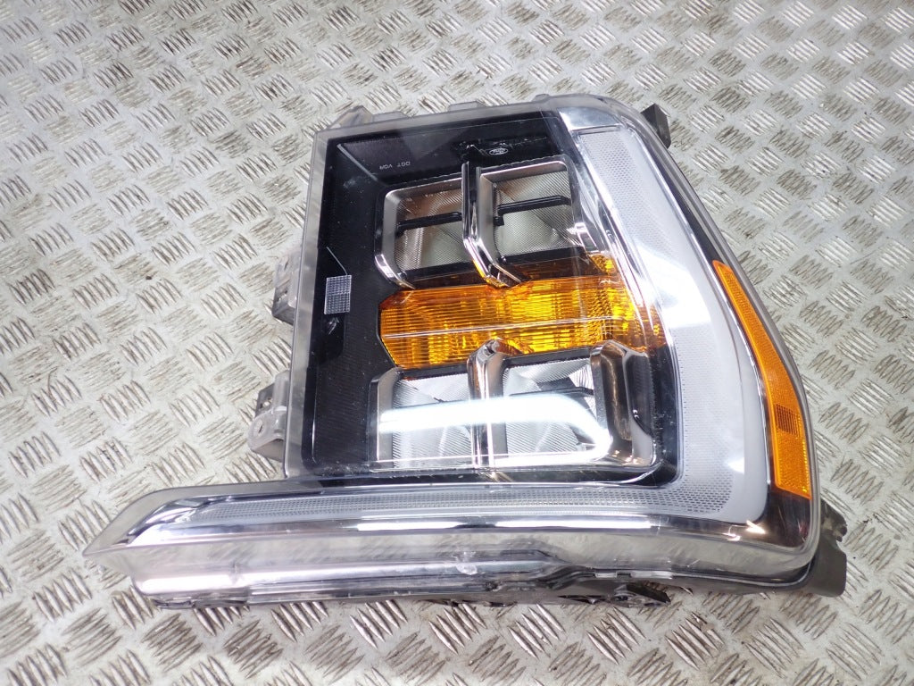 Lampa Przednia Prawa Kpl. Reflektor LED Ford F150 Lariat 2021-