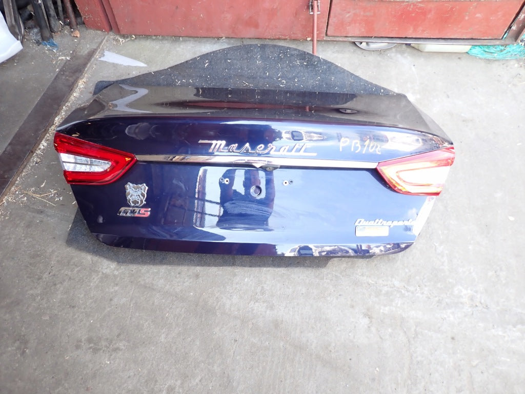 Lampa Prawa Tylna Tył Klapy Maserati Quattroporte 13-