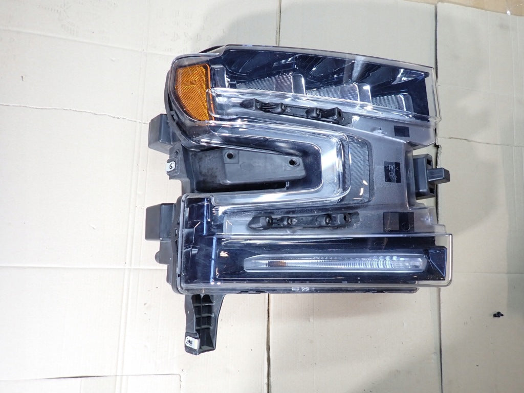 Right Front Headlight Set LED Chevrolet Silverado 4x4 2019-