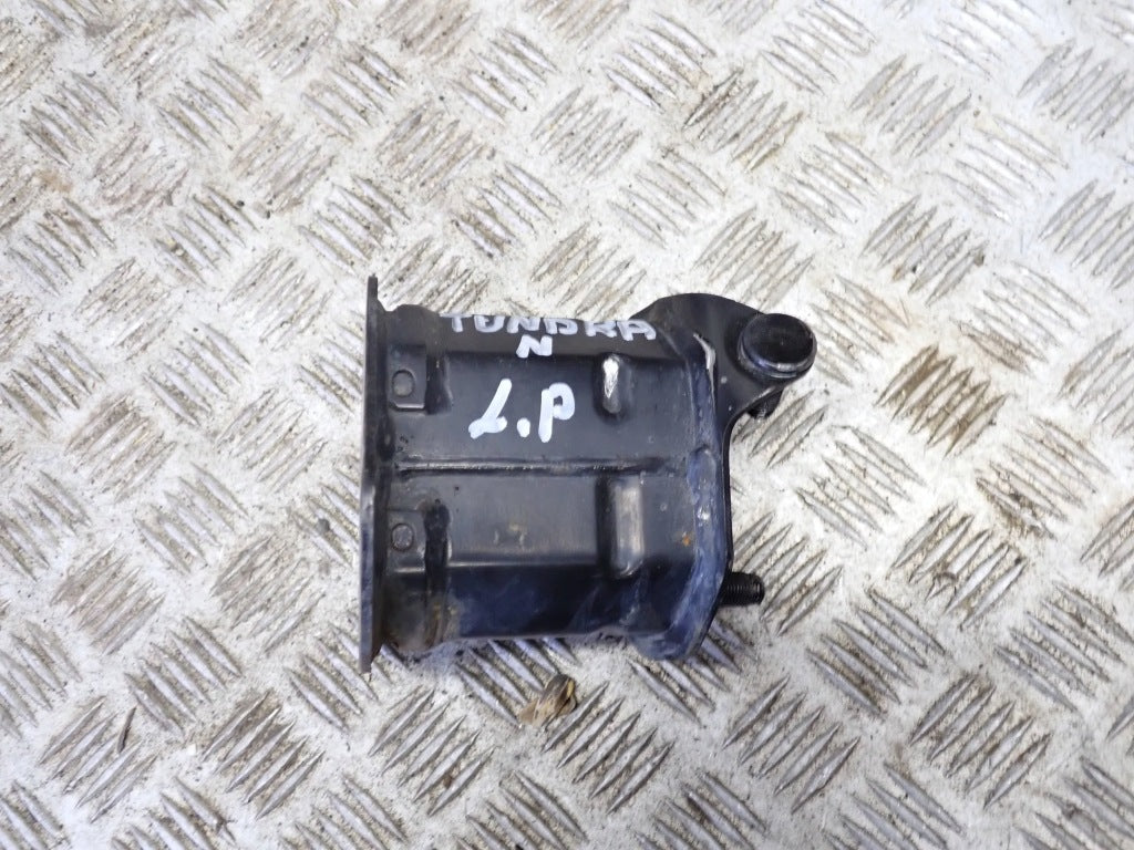 2016 Toyota Tundra Left Crumple Zone