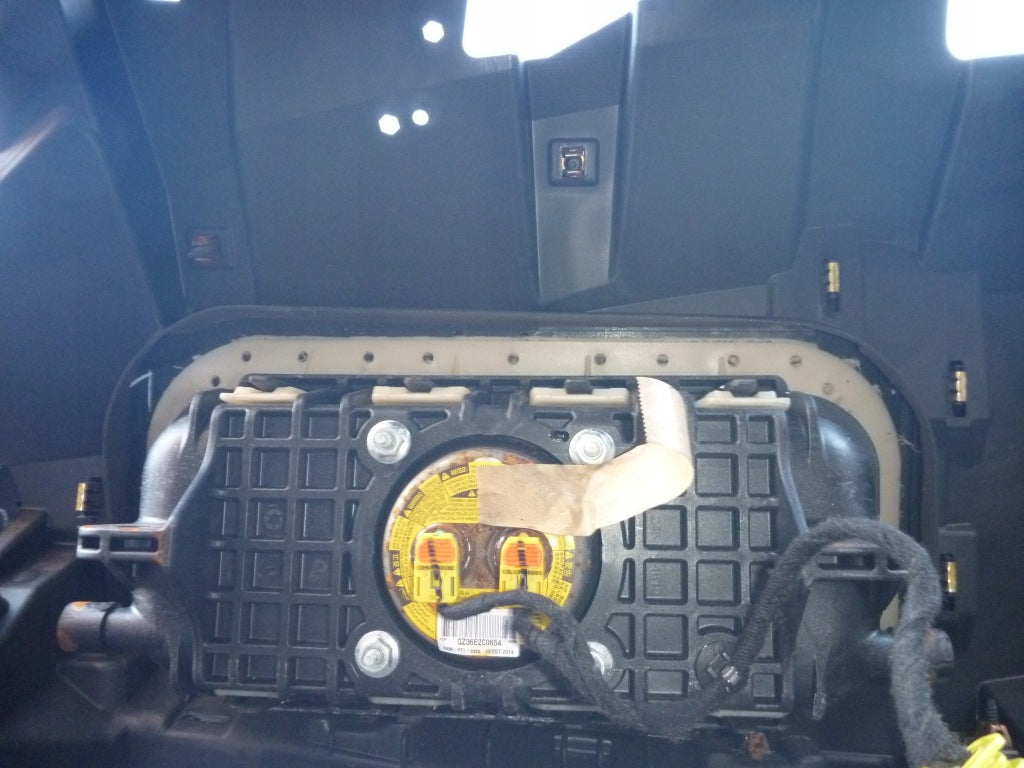 Passenger Airbag Chevrolet Tahoe Suburban GMC Yukon Cadillac Escalade 15-