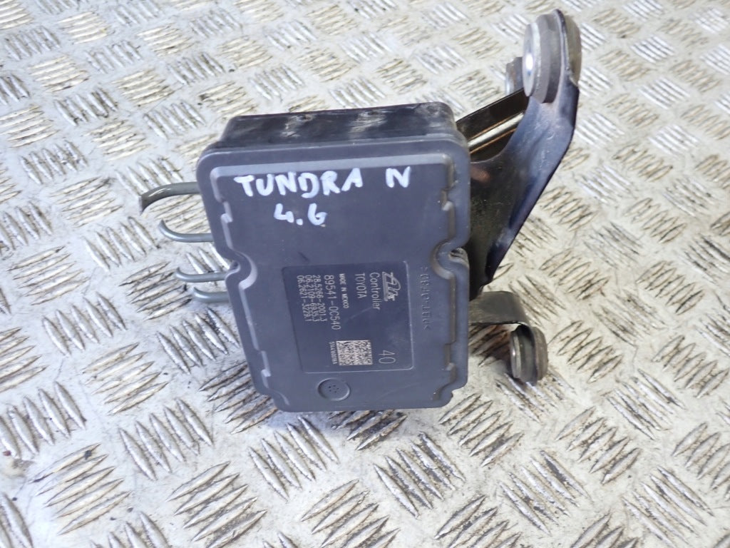 Pompa ABS Toyota Tundra 5.7 4x4 2016 4.6 4x2 2014
