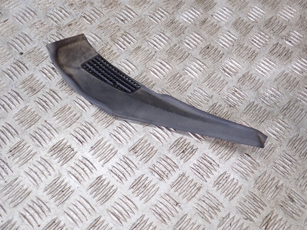 Left Side Air Intake Corner Chevrolet Tahoe Yukon 21-
