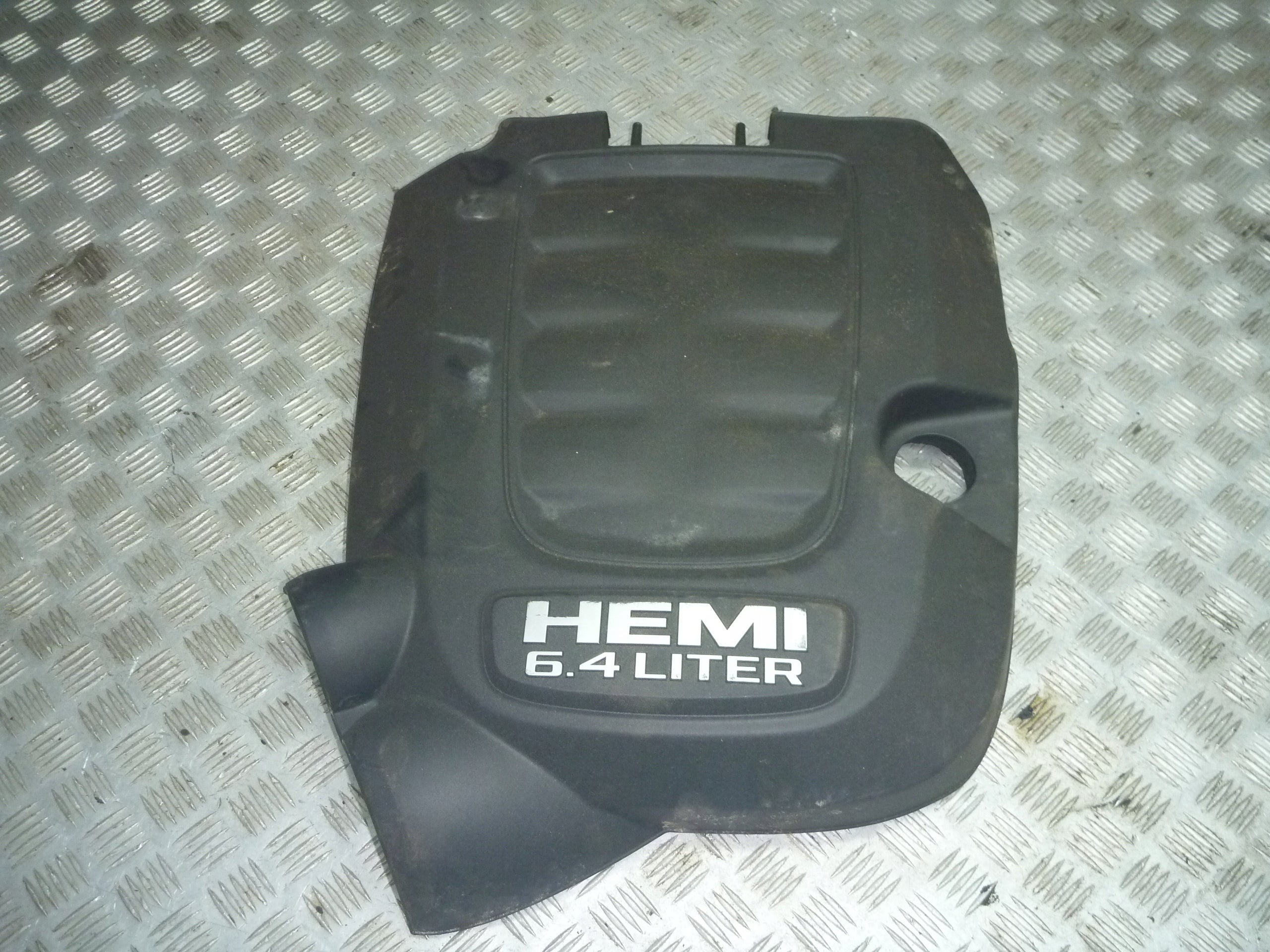 Pokrywa Osłona Silnika Górna Dodge Ram 6.4 2015