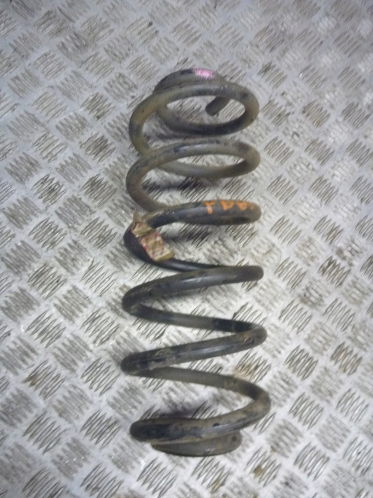 Rear Coil Spring Escalade Suburban Yukon Tahoe 2015-