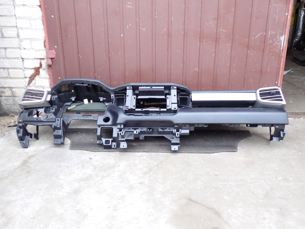 Deska Kokpit Toyota Tundra Sequoia 2022-