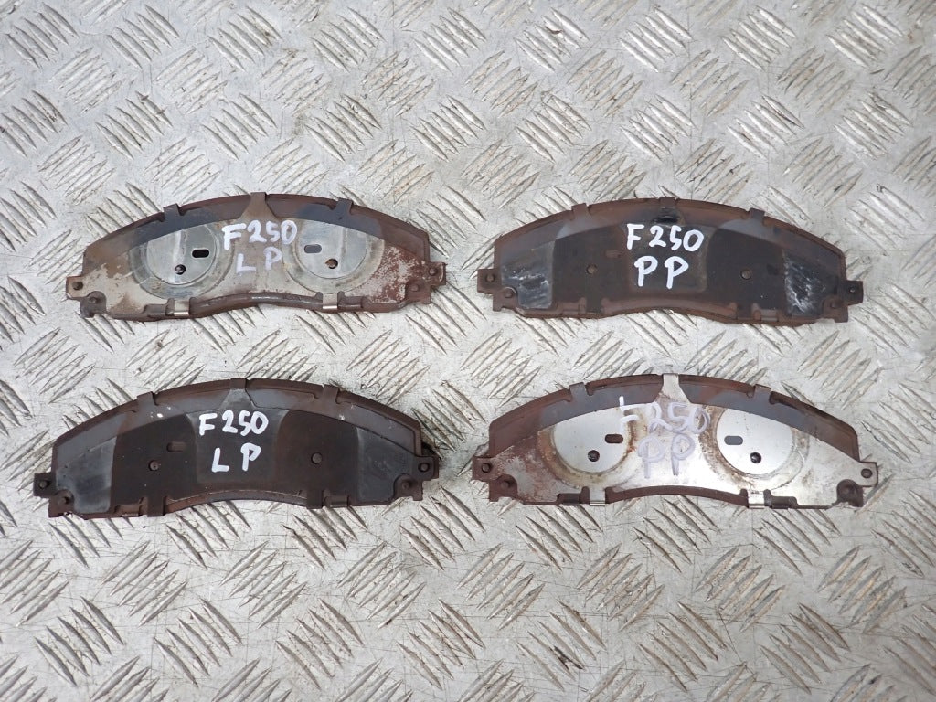 Klocki Hamulcowe Przednie Przód Ford F350 F250 6.2 4x4 Super Duty 2021