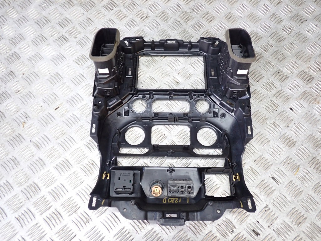 Ramka Nawigacji Radia Panelu Klimatyzacji GMC Sierra Chevrolet Silverado 19