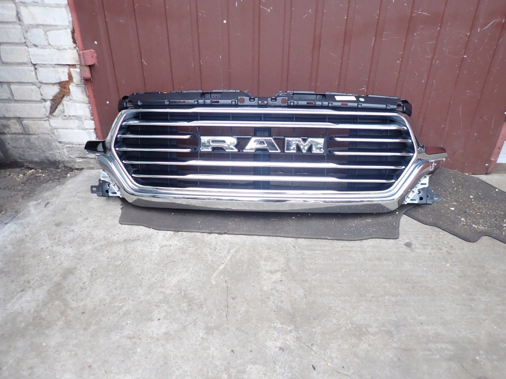 Dodge Atrapa Grill Chrome Limited Long Horn Dodge Ram V 1500 19-