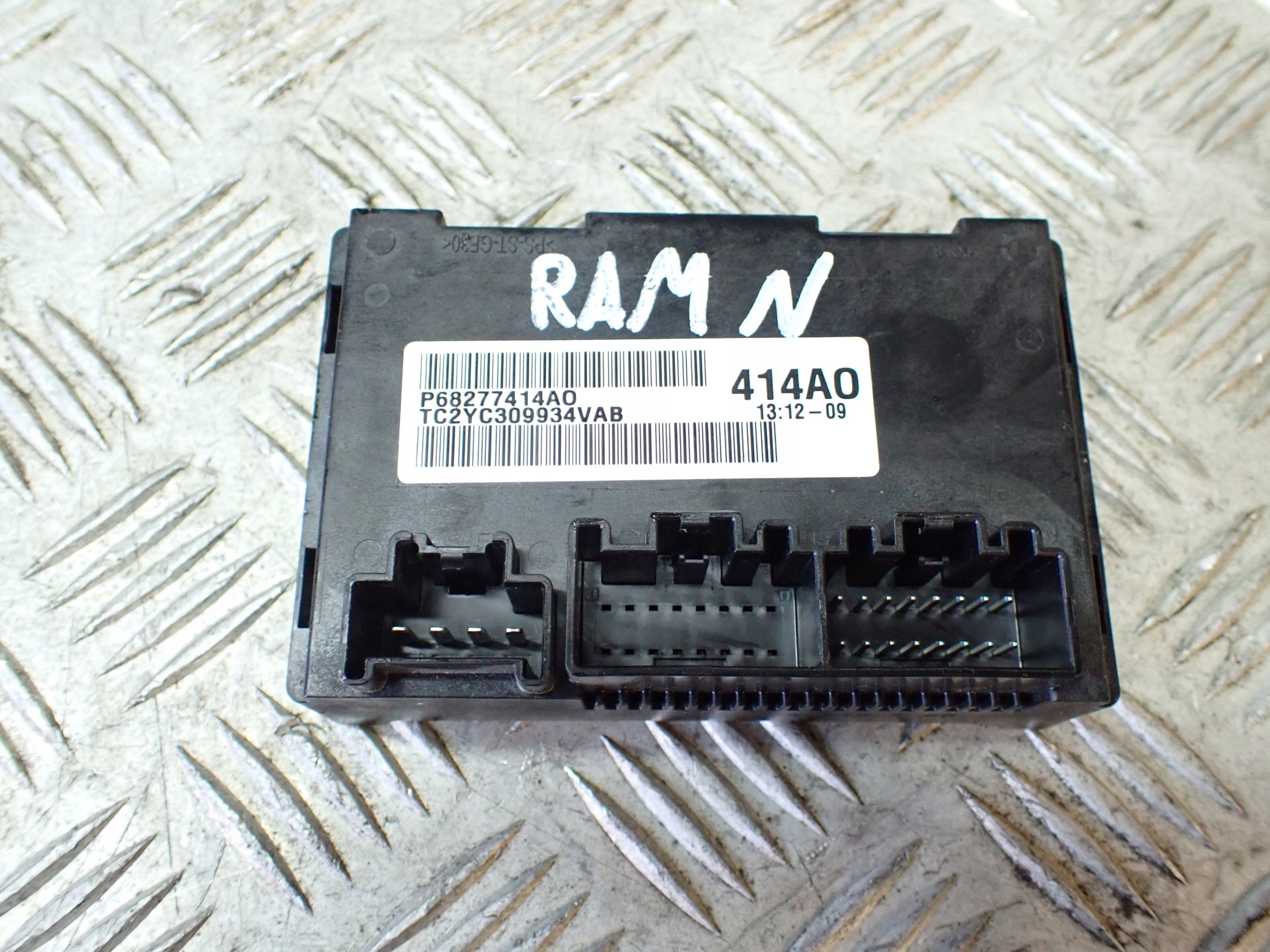 Moduł Skrzyni Reduktora Dodge RAM V 2019-