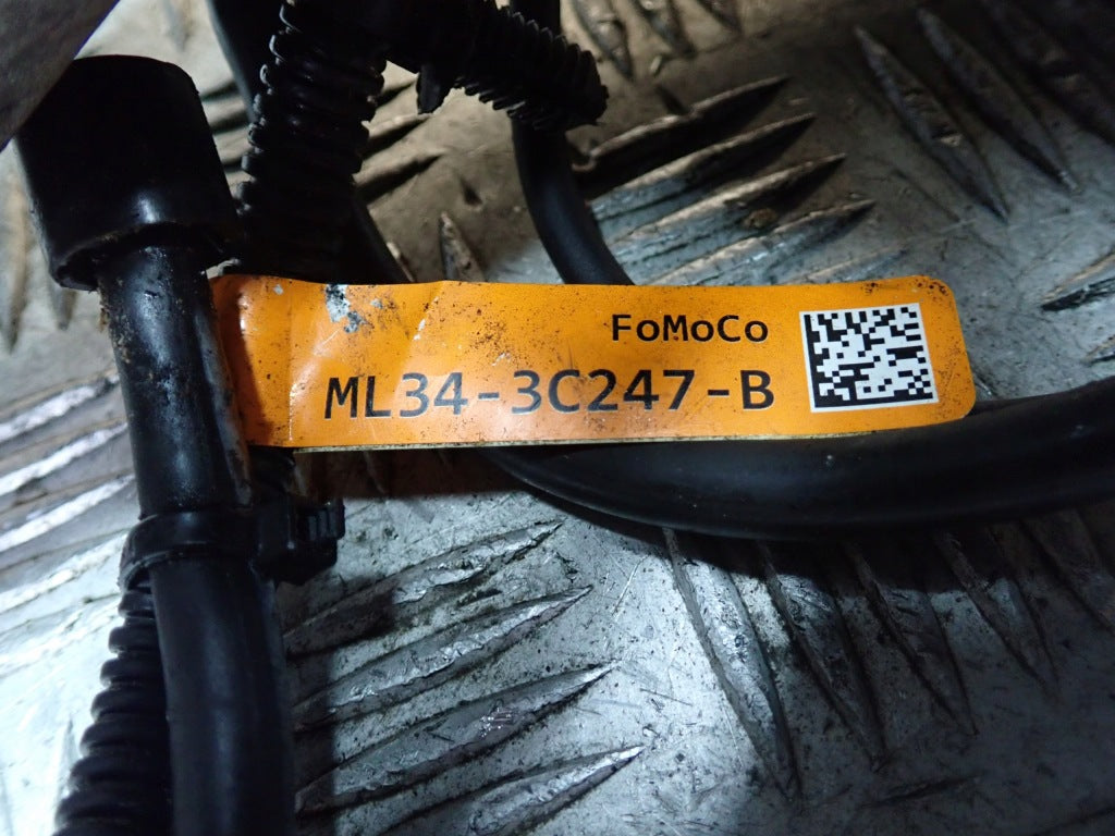 Zwrotnica Prawa Kpl. Piasta Tarcza Kotwiczna Ford F150 RAPTOR 2024