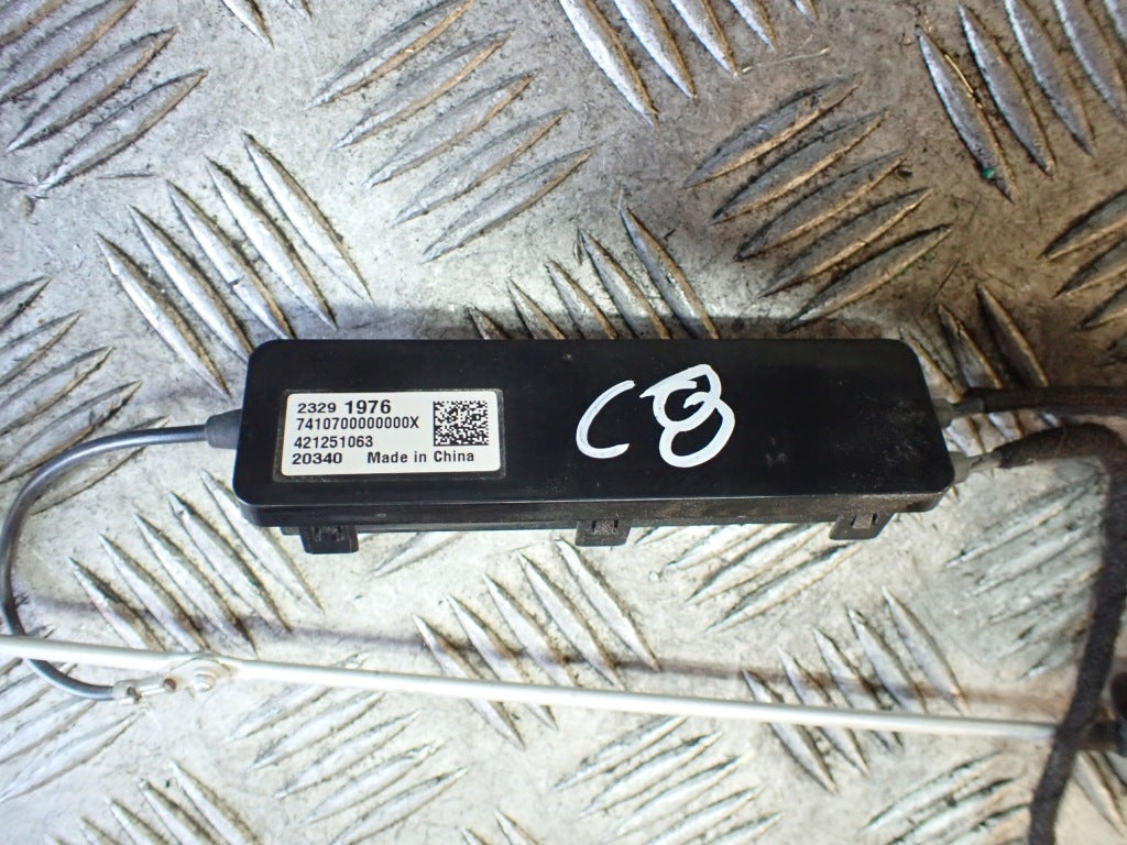 Antena Radia Chevrolet Corvette C8 2020-
