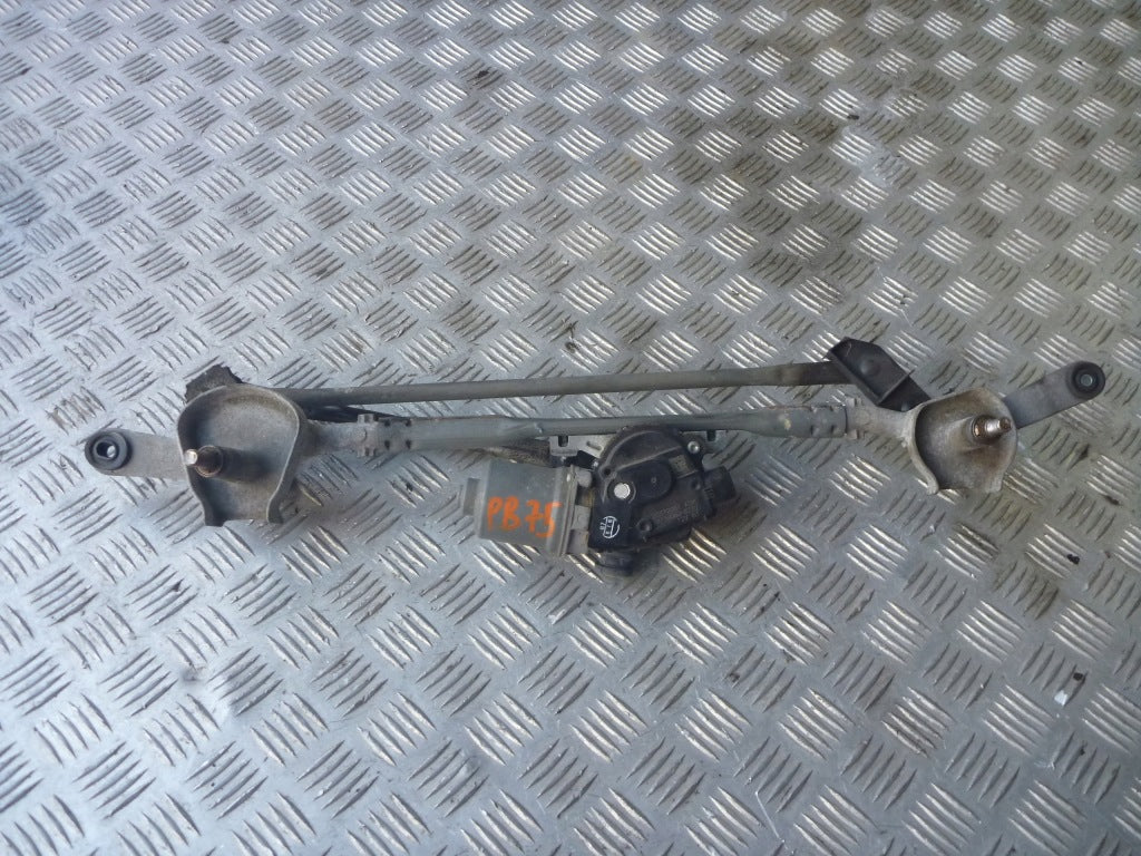 2017 Cadillac XT5 Wiper Motor Mechanism