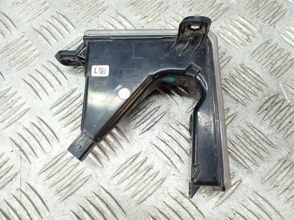 Lampka Lampa Tył Cofania Wstecznego Prawa Lewa Toyota Tundra 3.5 3.4 2022-