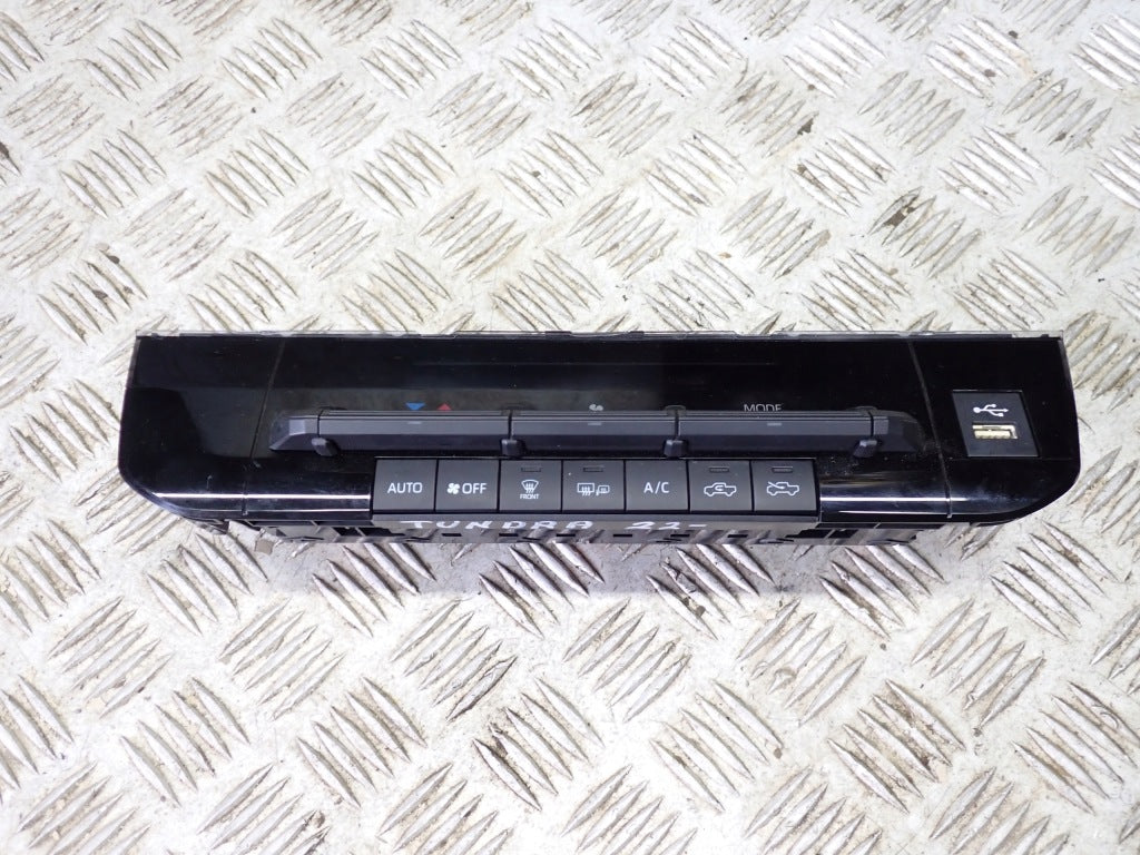Panel Klimatyzacji Szyb Toyota Tundra 2022-