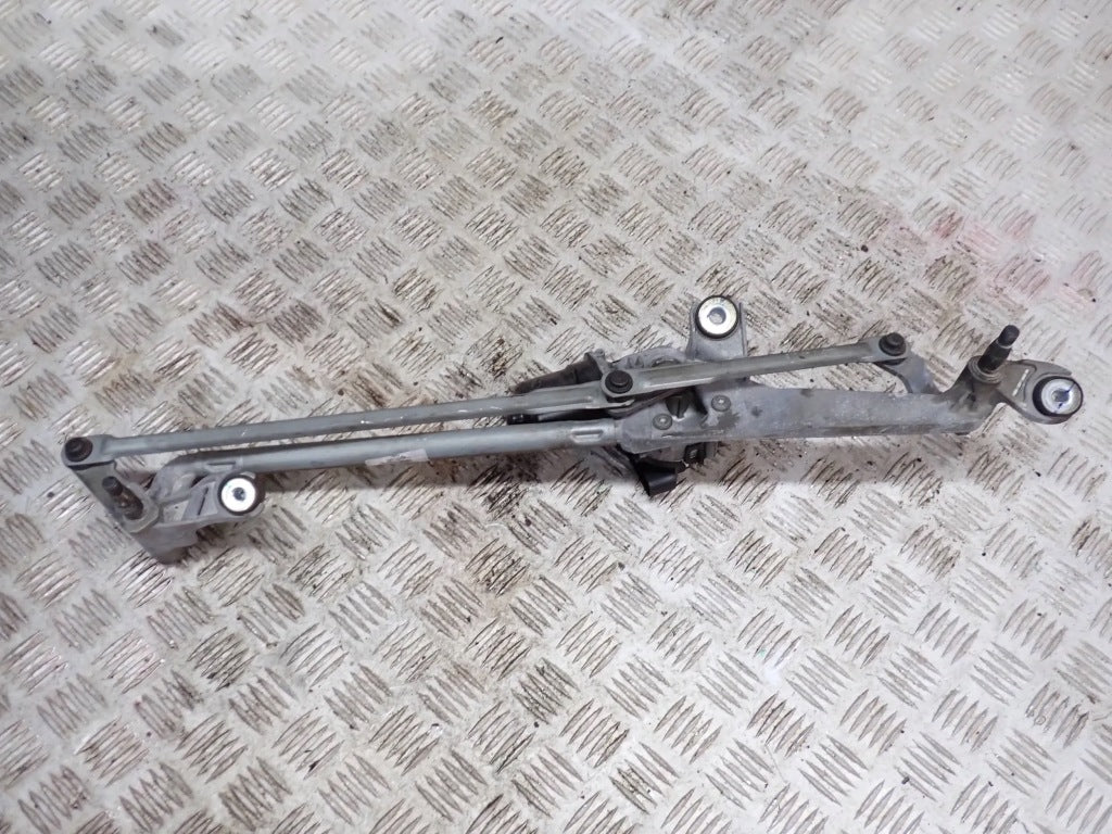 Ford Explorer 2020 Wiper Motor Mechanism