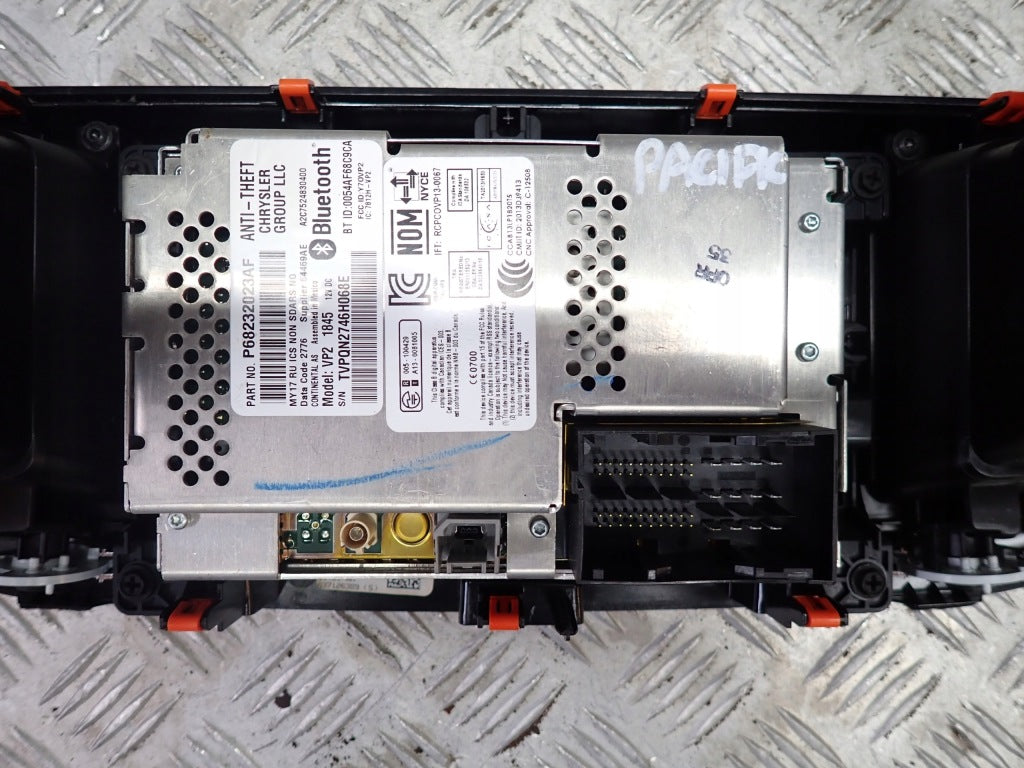 Radio Wyświetlacz Monitor Chrysler Pacifica 16-