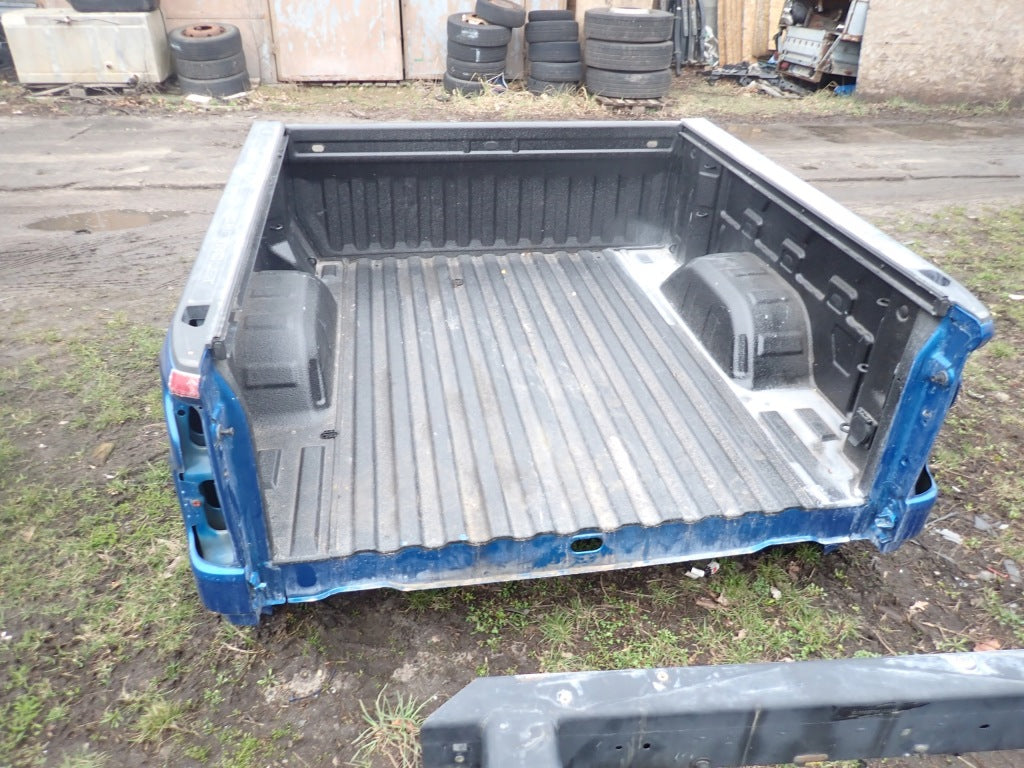 Paka Buda Zabudowa Tylna 5.9ft 180cm Chevrolet Silverado 2022