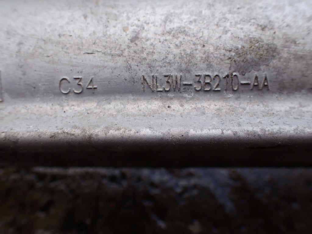 Dyferencjał przedni Ford F150 2021- 3.55 Ecoboost, część Autolandparts, widoczny na zdjęciu, metalowa konstrukcja z oznaczeniami.
