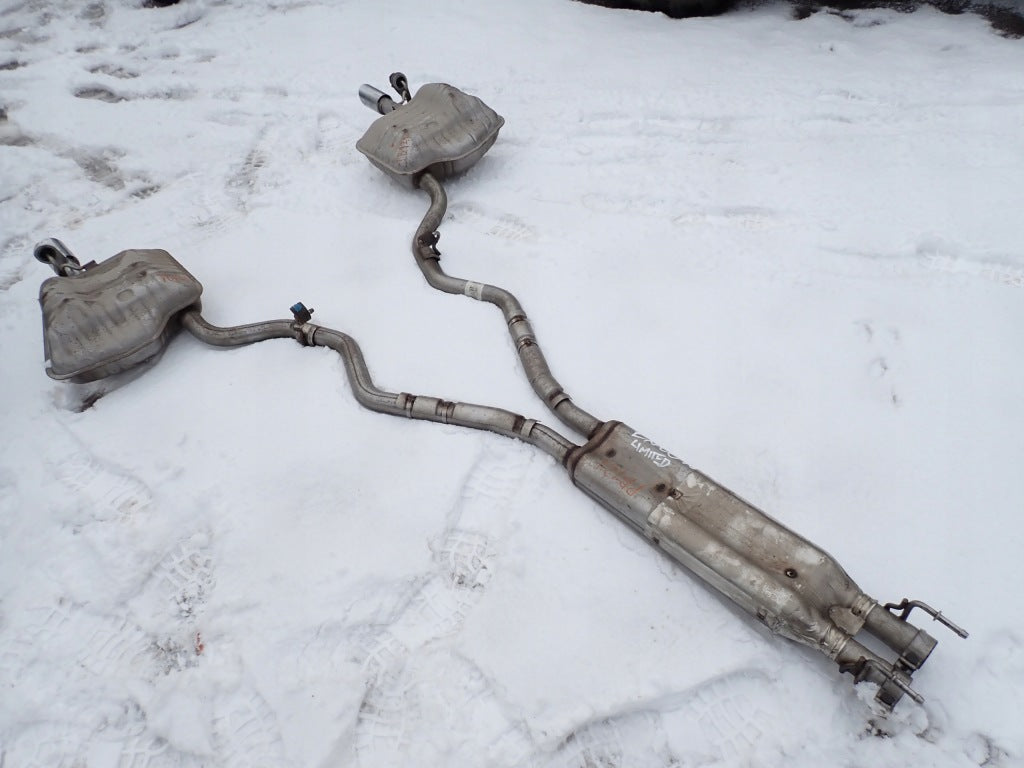 Exhaust Muffler Kit Ford Explorer Limited 3.3 2020