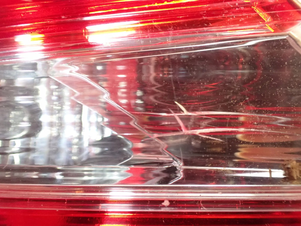 Lampa Prawa Tylna w Klapę Klapy Tylnej Lewy Honda Odyssey 2020