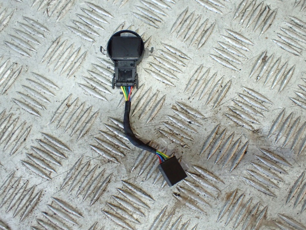 2022 Chevrolet Silverado GMC Sierra Windshield Rain Sensor