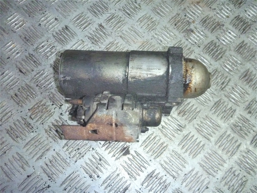 Rozrusznik Hummer H2 6.0 2005