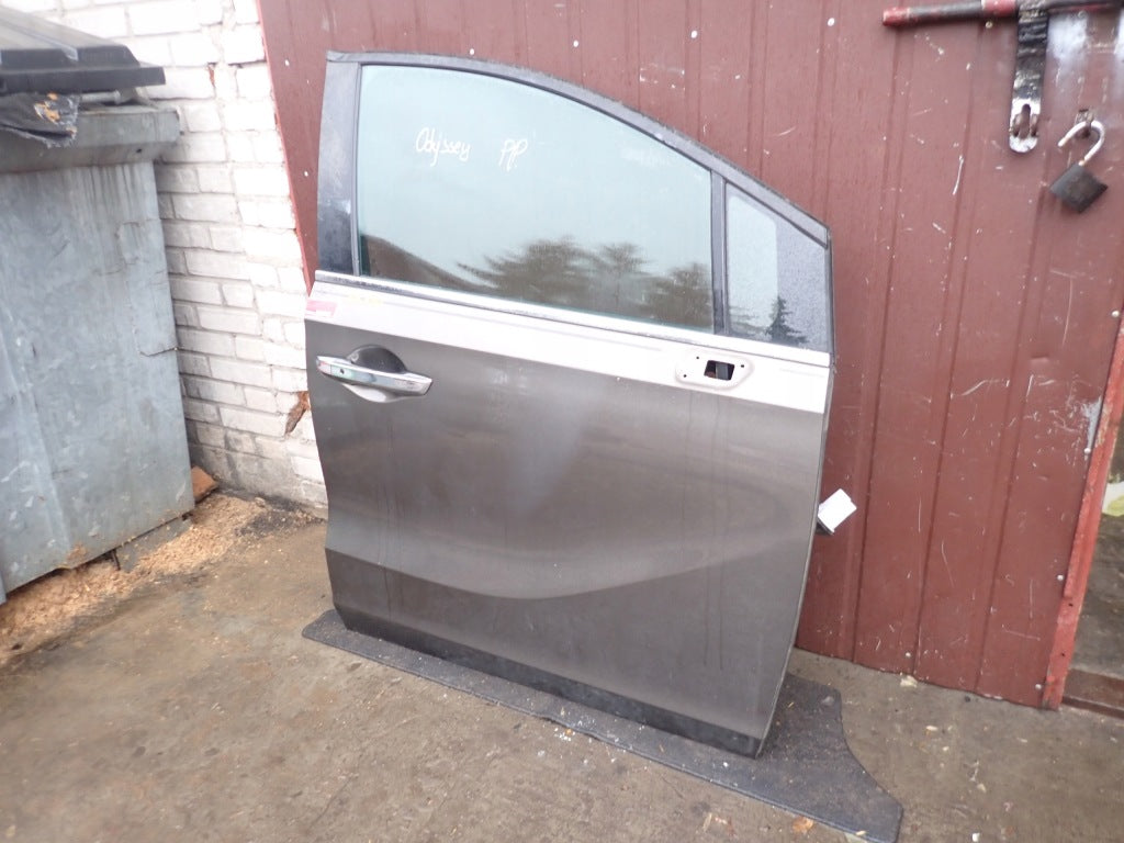 Right Front Door Front Glass Kit Honda Odyssey 2020