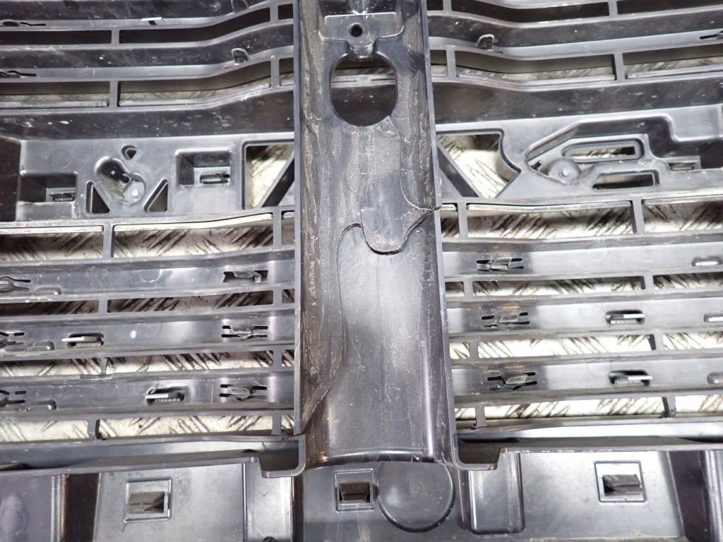 Atrapa Grill Przedni Dodge RAM V 2019-