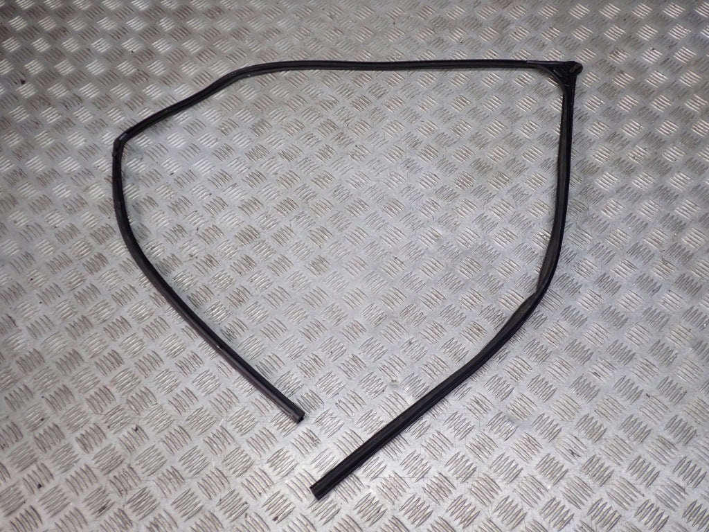 Right Front Door Seal Honda Pilot Acura MDX 2022-