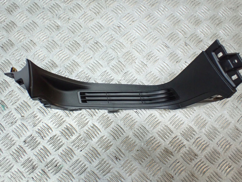 Osłona Kratka Słupka Tylna Prawa Jeep Wagoneer Grand Wagoneer WS 5.7 22-