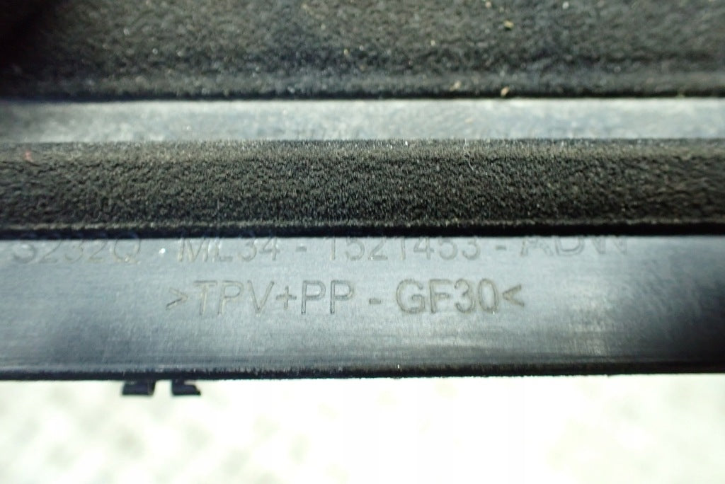 Uszczelka Szyby Drzwi Ford F150 2021-