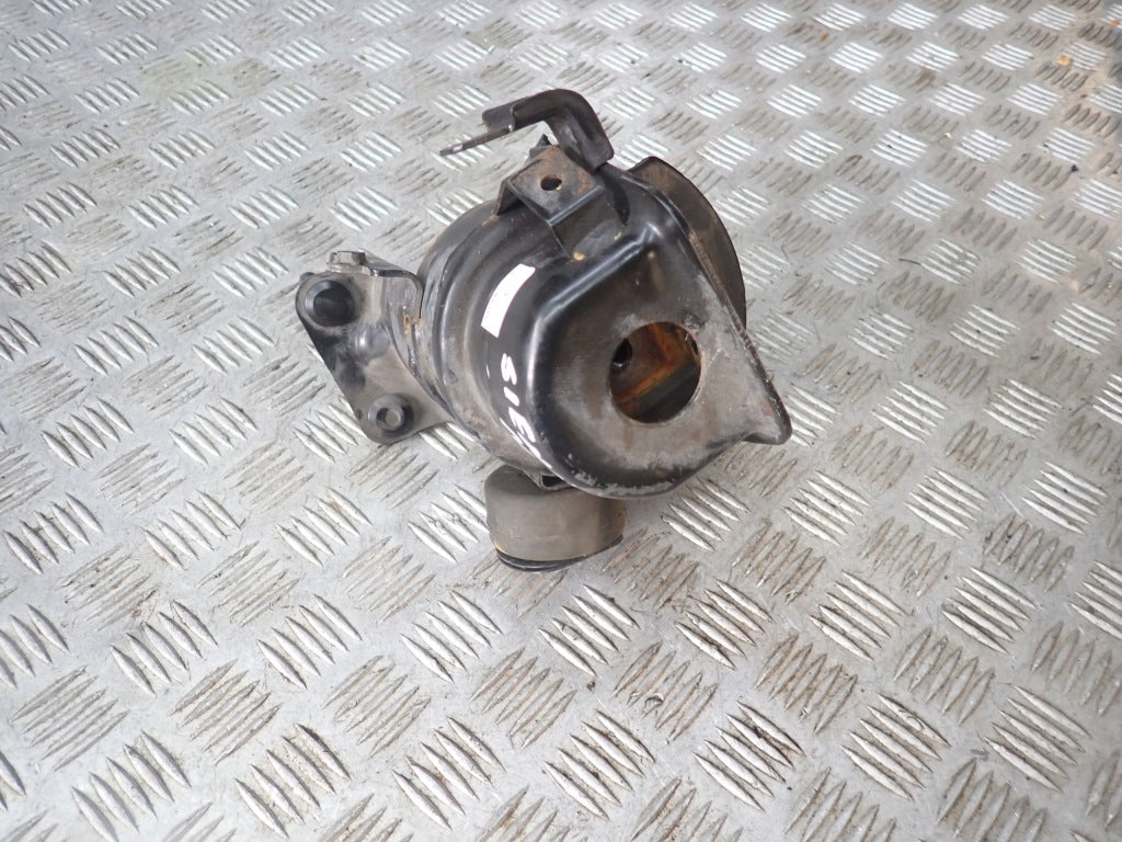 Toyota Sienna Hybrid XLE 2021 Rear Engine Mount