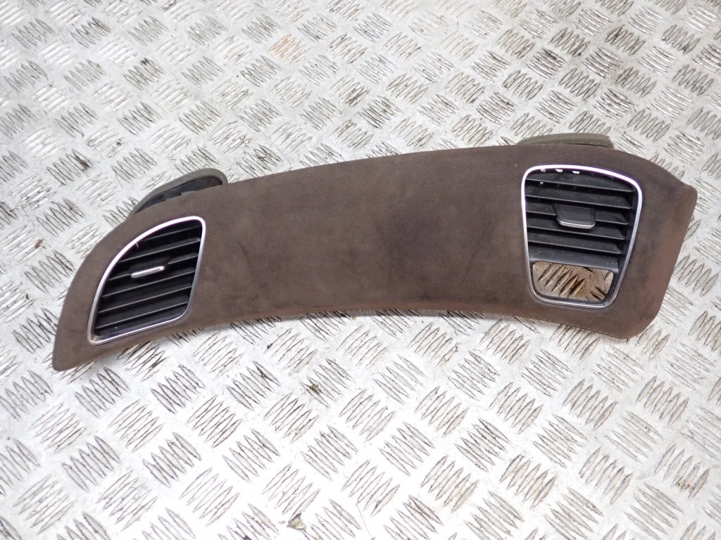 Passenger Side Panel Cover Chevrolet Corvette C7 2014-