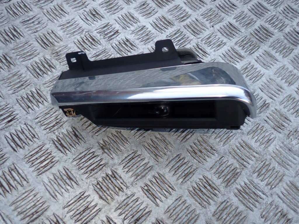 Left Air Vent Grille Decor Chevrolet Corvette C8 2020-