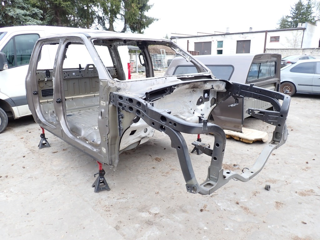 Ćwiartka Prawa Przednia Kieł Baran Okular Słupek Prawy Ford F350 F250 2020-