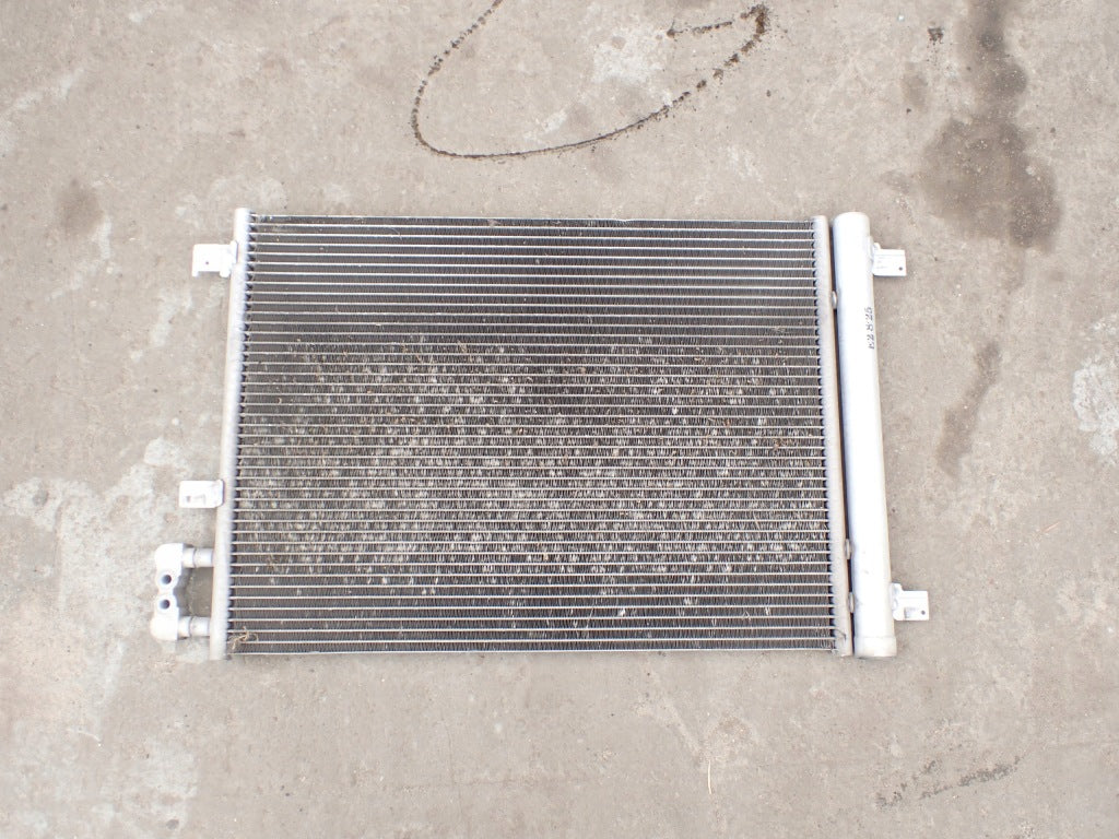 Chevrolet Corvette C7 Air Conditioning Condenser