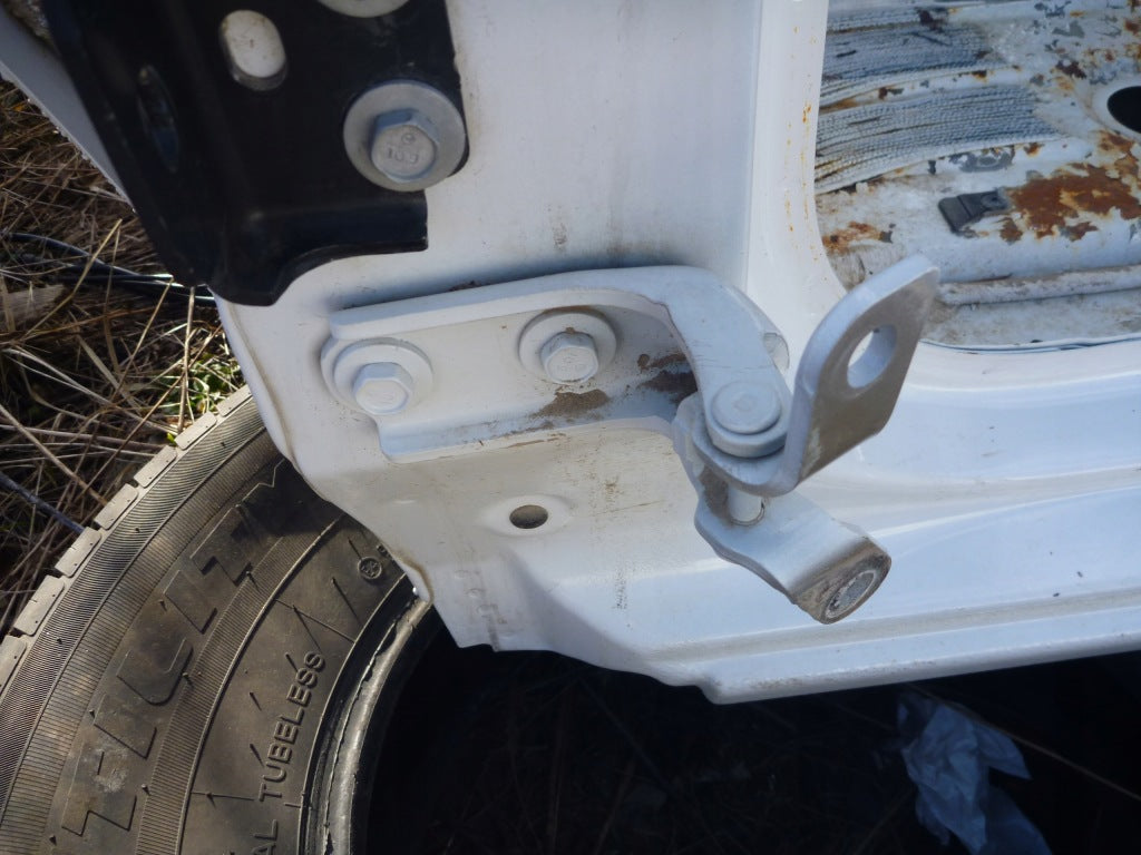 Zawias Drzwi Chevrolet Silverado 2013-